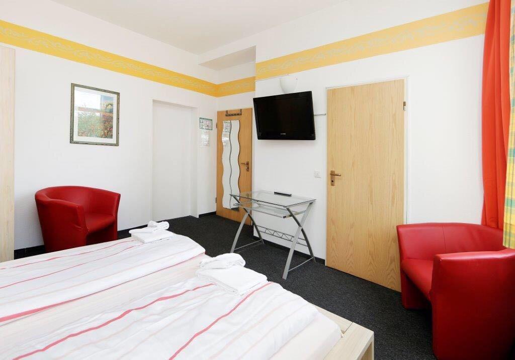 Hotel Goldener Hahn Duisburg Szoba fotó